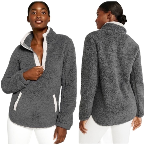 (NWT) Abercrombie & Fitch Grey Super Soft Sherpa Fleece Pullover, Small - Picture 4 of 17